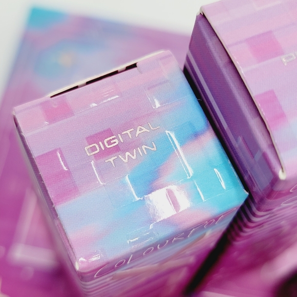 Colourpop Cyber Queen Lip & Eye & Cheek Makeup Set | Brand New in Box - Picture 4 of 16